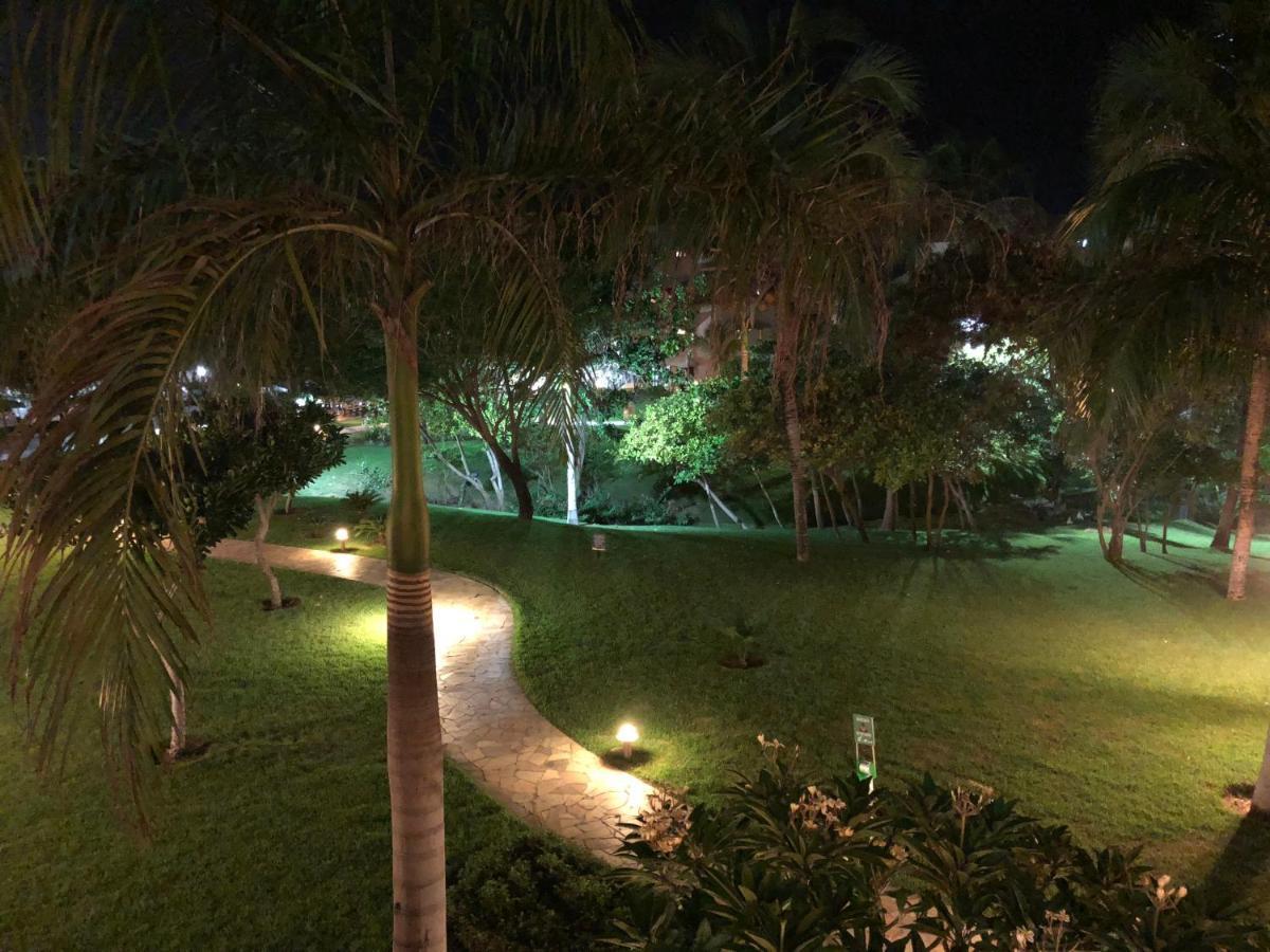 Beach Place Resort Residence อากีราซ ภายนอก รูปภาพ